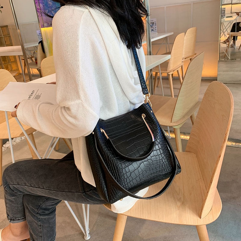 Alligator Pattern PU Leather Bucket Bags For Women